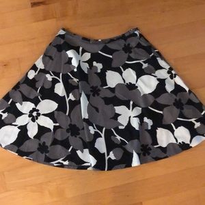 Club Monaco floral skirt